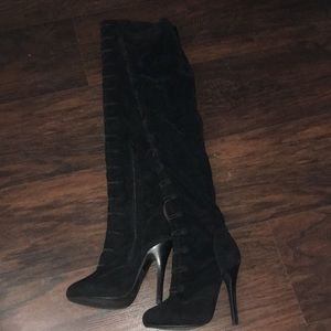 Over the knee boot✨